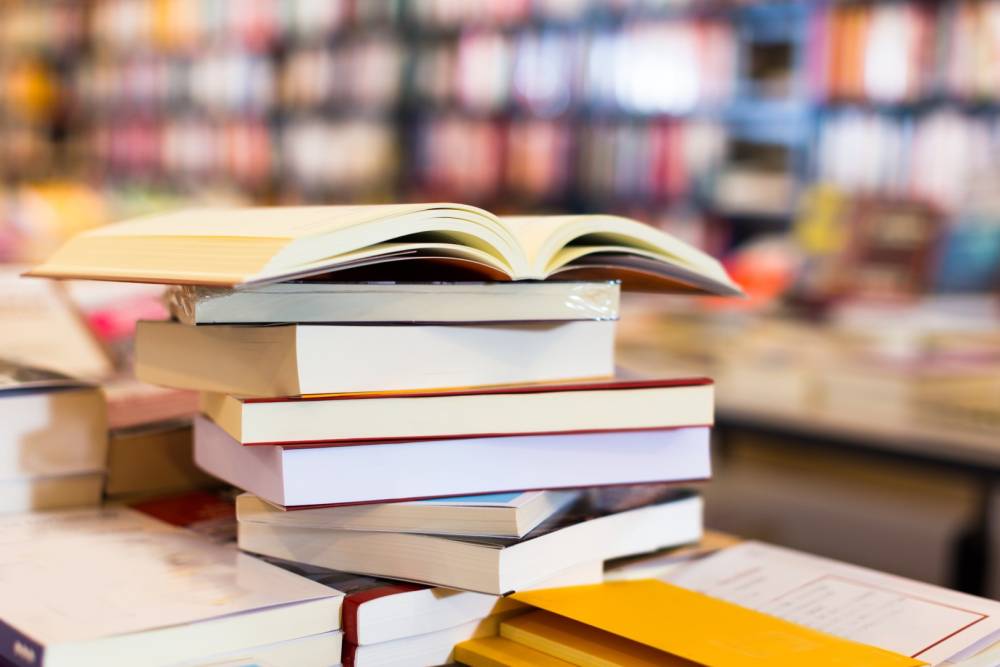 Spécialiste du livre près de Lunel
